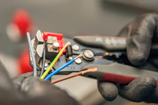 Best Ceiling Fan Installation Electrician  in Irvine, KY